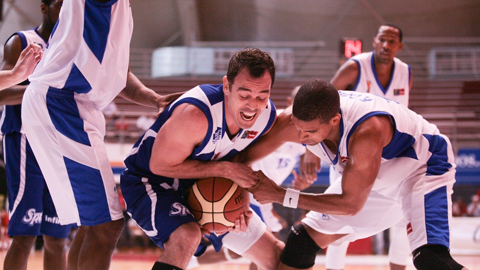 2013 FIBA Americas League - Estrellas Orientales (VEN) vs. Fuerza Regia (MEX)