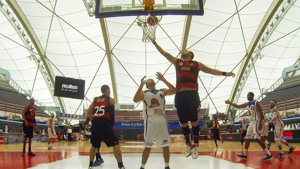 LDA2013 - Highlights - Fuerza Regia (MEX) vs. Flamengo (BRA)