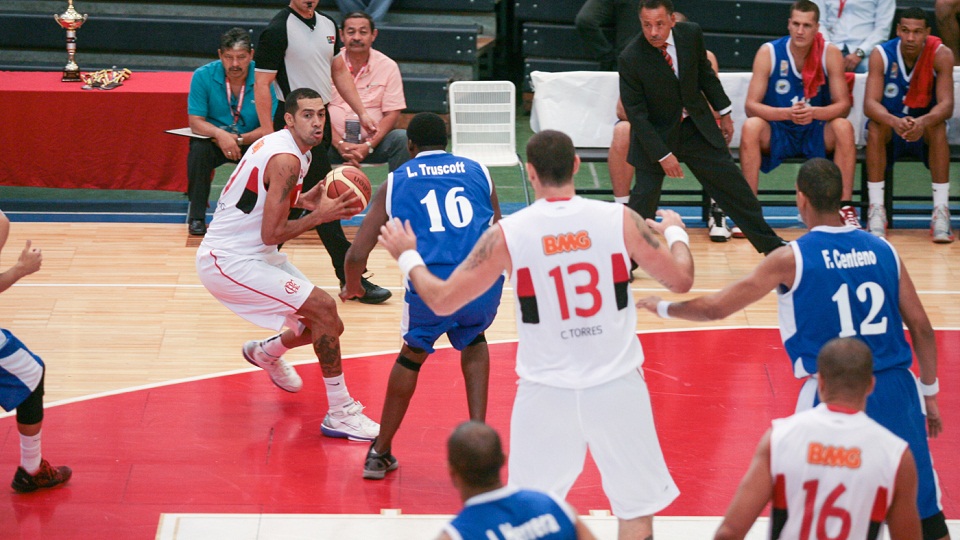 LDA2013 - Highlights - Flamengo (BRA) vs. Estrellas Occidentales (VEN)