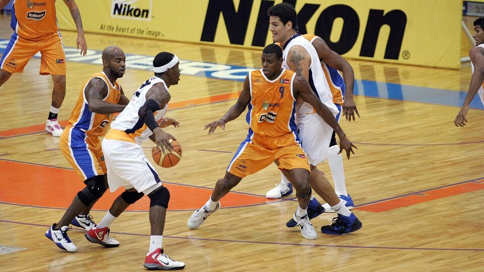 LDA2012 - Bucaneros (VEN) vs. Bauru (BRA) / Highlights