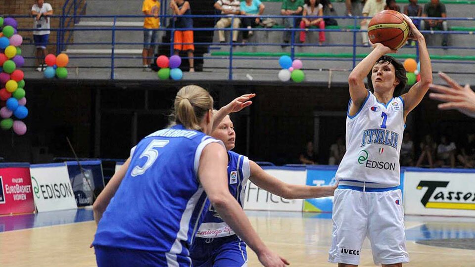 Italy v Finland EuroBasket Women 2013 QR Highlights