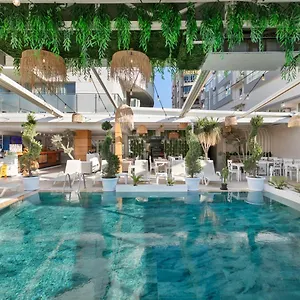 Reo Hotel