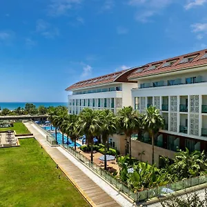 Trendy Verbena Beach
