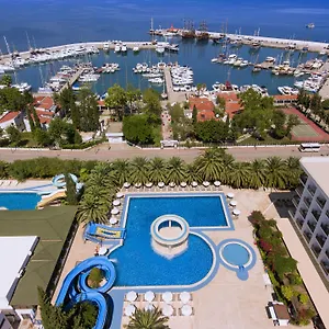 Ozkaymak Marina Hotel