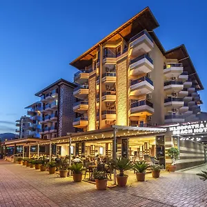 Kleopatra Ada Beach Hotel