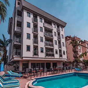 La Brisa Hotel