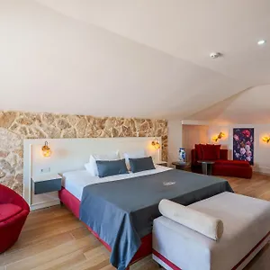 Argos Hotel