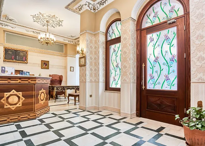 Amber Hotel & Spa