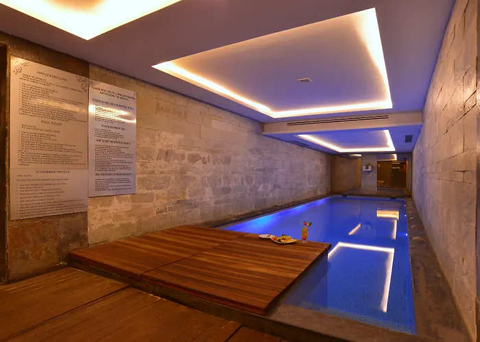 Pera Tulip Hotel & Spa