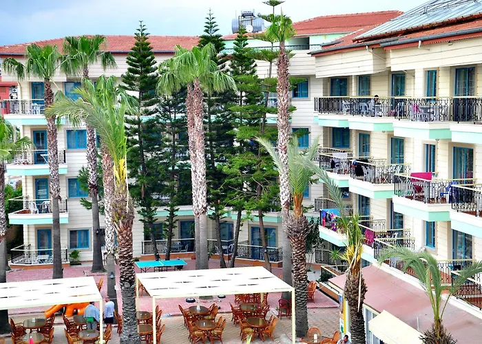 Cinar Family Suite Hotel