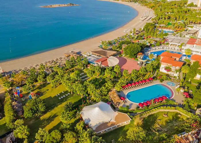 Justiniano Deluxe Resort