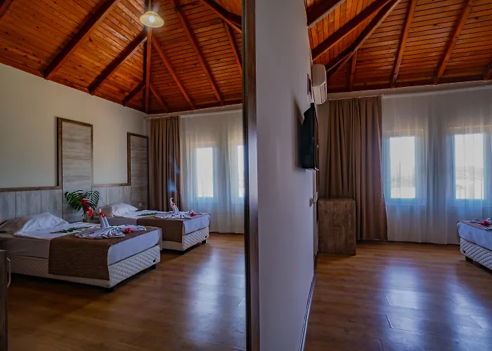 Senza Garden Holiday Club