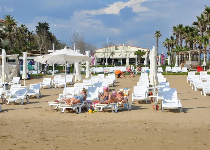 Cinar Family Suite Hotel