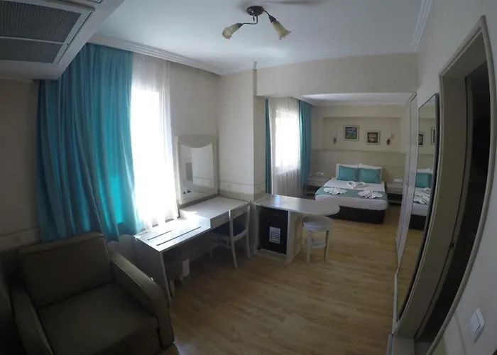 Almena Hotel