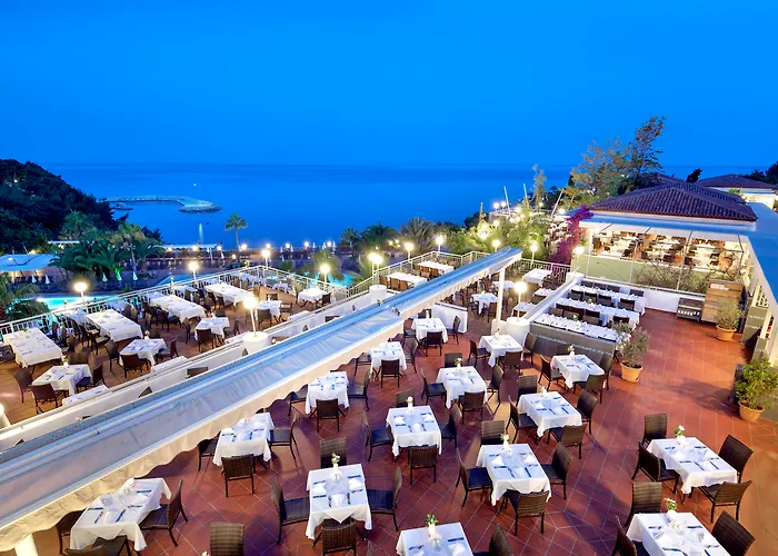 Pine Bay Holiday Resort