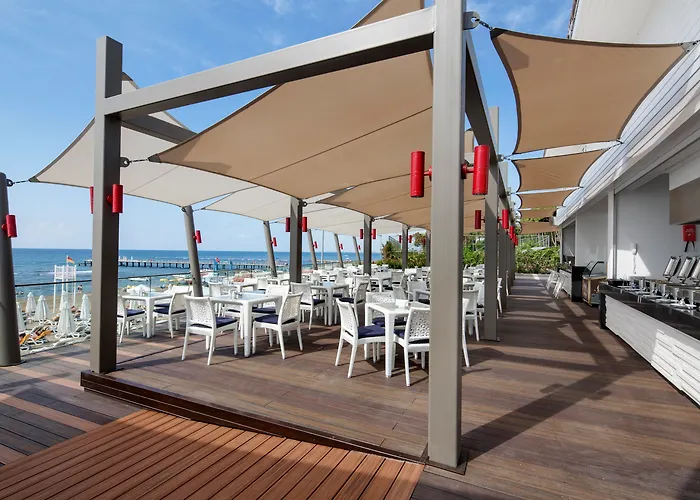 The Sense De Luxe Hotel