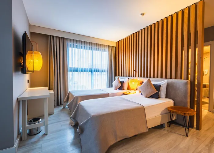 Side Royal Style Hotel