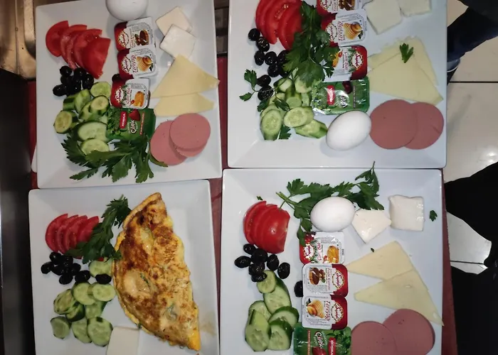 Bereket Traveler Hotel