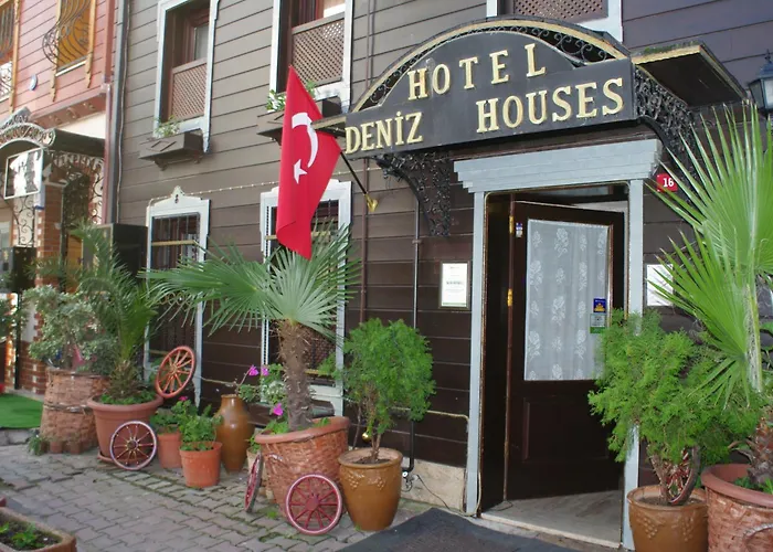 Deniz Houses