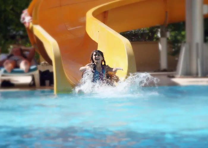 Kleopatra Beach Hotel