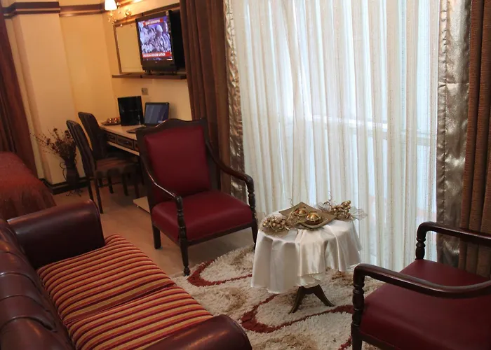 Gloria Tibi Hotel