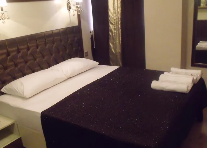Gloria Tibi Hotel