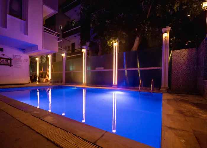 Behram Hotel
