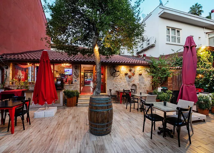 Zemira Garden Hotel