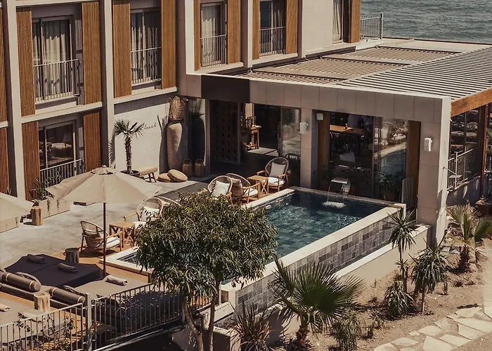 En Vie Beach Boutique Hotel - Adults Only