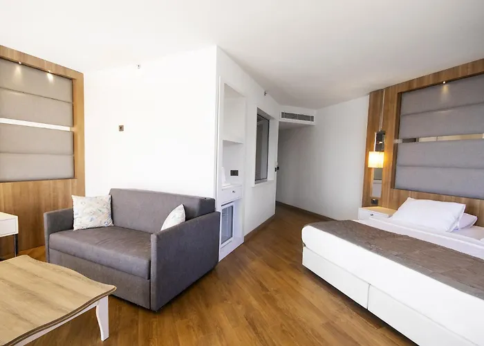 Poseidon Hotel - Adult Only