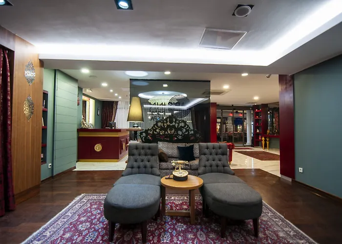 Lapis Inn Hotel & Spa