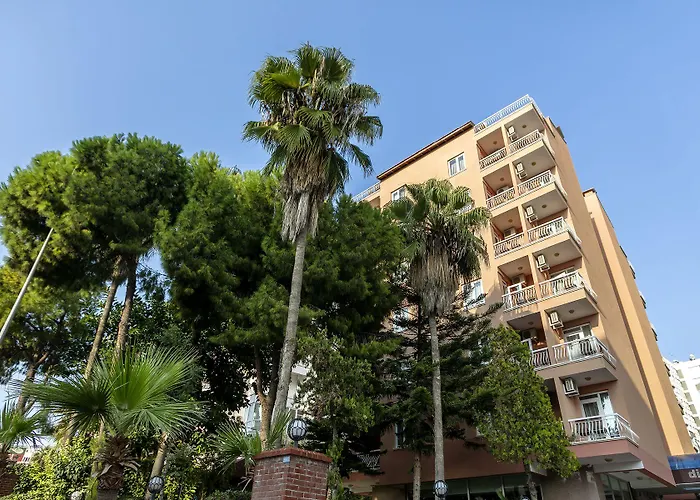 Lara Dinc Hotel