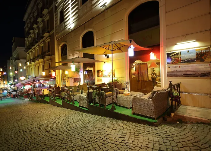 Golden Horn Hotel
