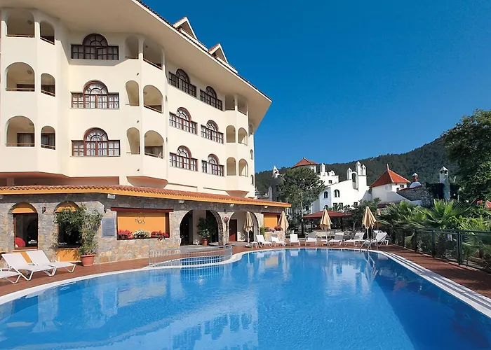 Fortuna Beach Hotel