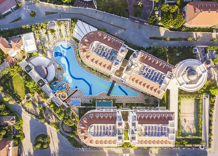 Alba Queen Hotel