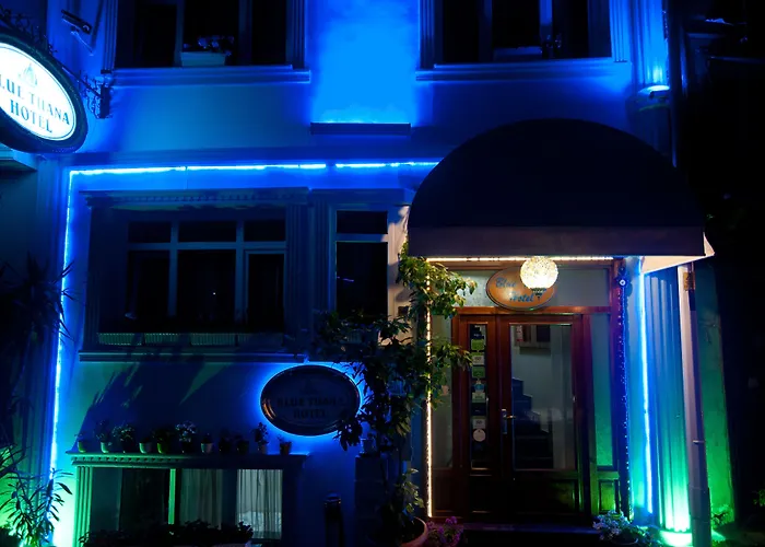 Blue Tuana Hotel Old City