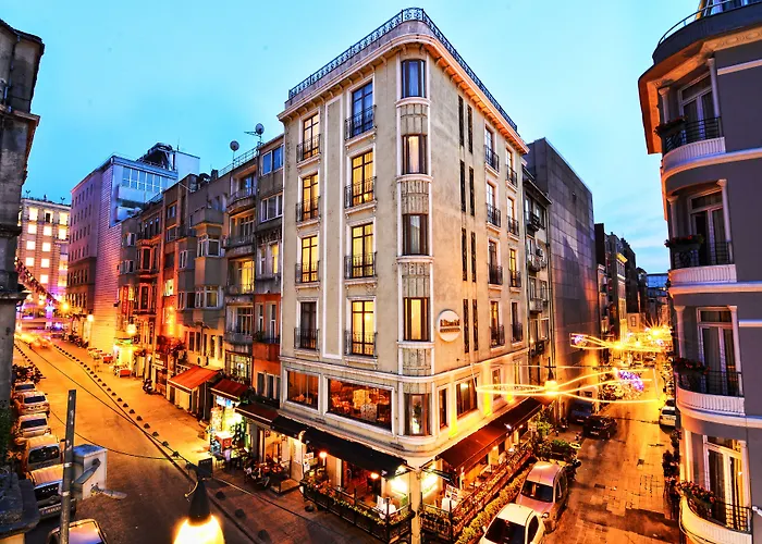 Santa Ottoman Hotel