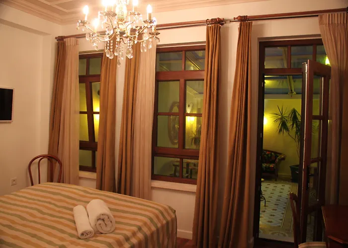 Villa Pera Suite Hotel