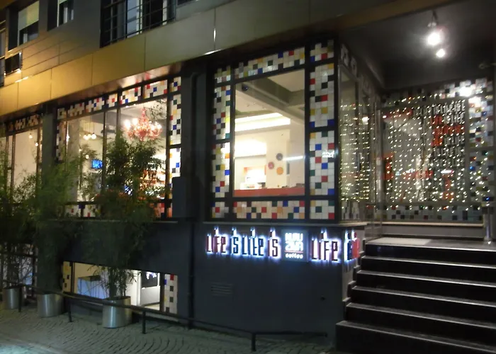 Nuru Ziya Suites