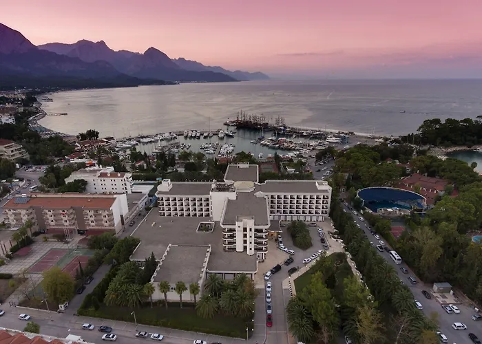 Ozkaymak Marina Hotel