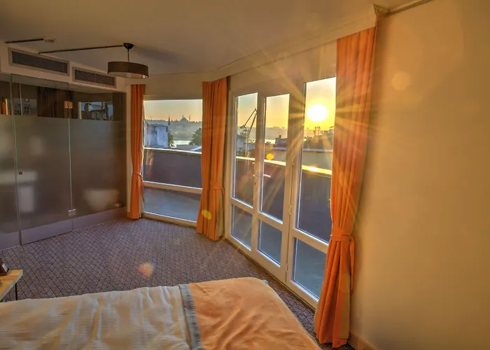 Vavien Hotel