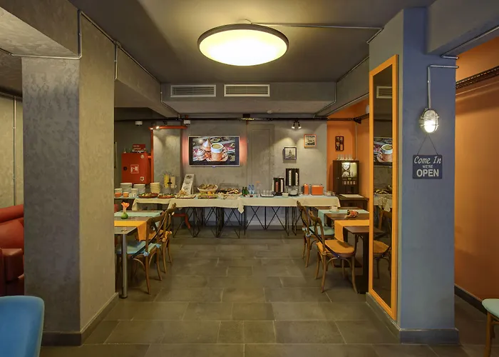 Vavien Hotel