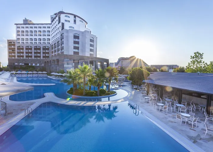 Melas Lara Hotel