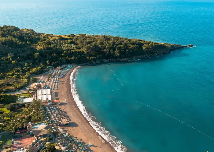 Laguna Beach Alya Resort & Spa