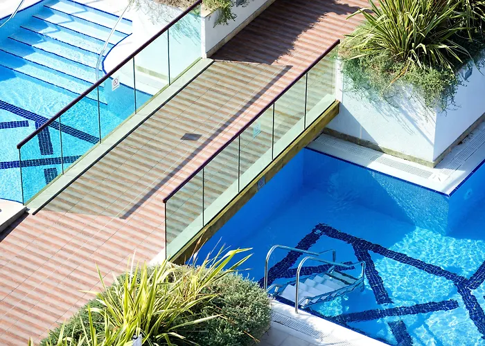 Trendy Verbena Beach