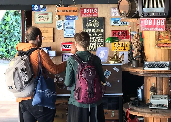 El Camino Hostel & Pub