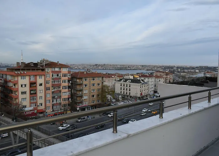 Avcilar Garden Hotel