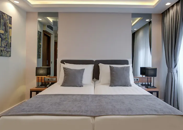 Depiero Hotel Karakoey