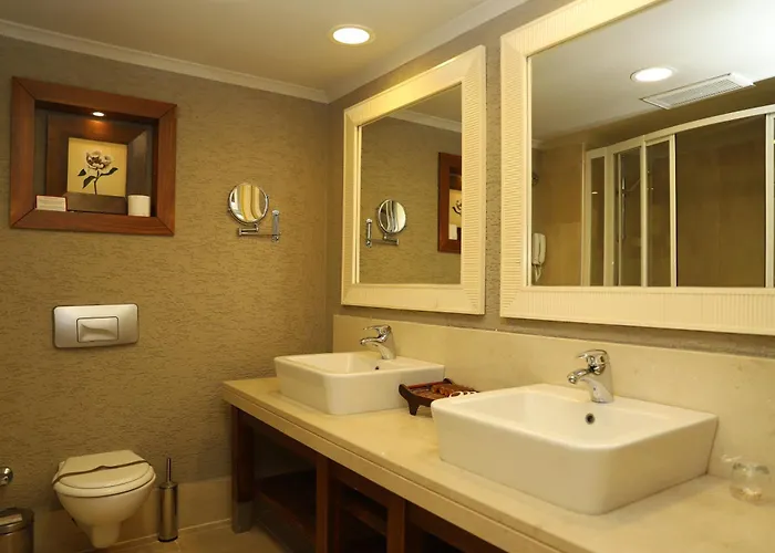 Meder Resort Hotel
