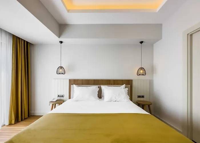 Dedeoglu Port Hotel